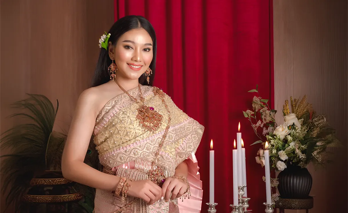 thai chakkaphat wedding dresses in thailand