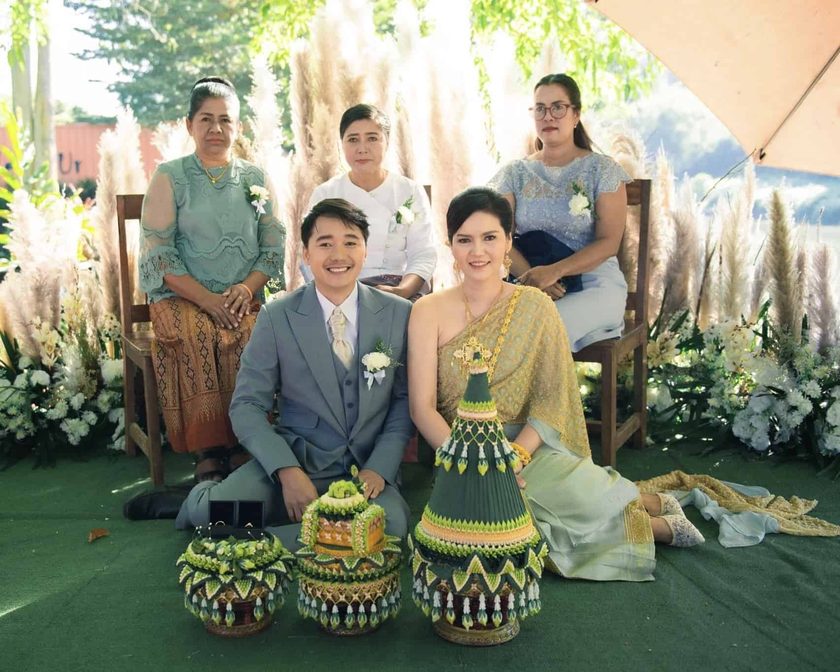 พิธีสู่ขอและพิธีนับสินสอด ขั้นตอนที่สำคัญของงานแต่ง ​